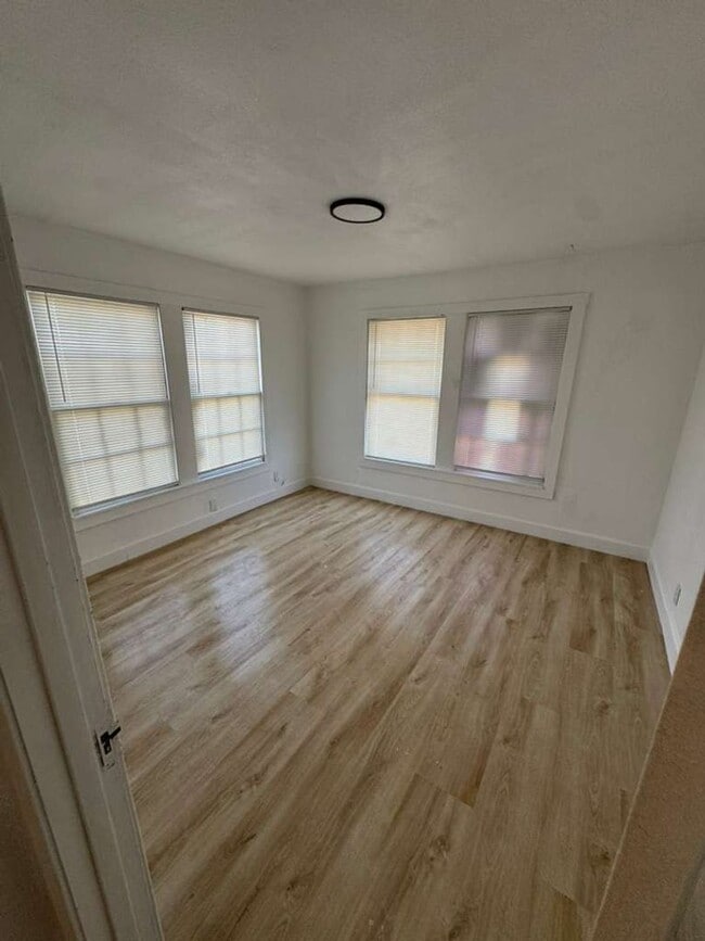 Photo - 3349 14th St Unit 1521 6th Ave