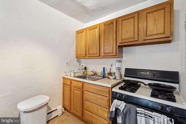 Photo - 4819 Walton Ave Unidad 3