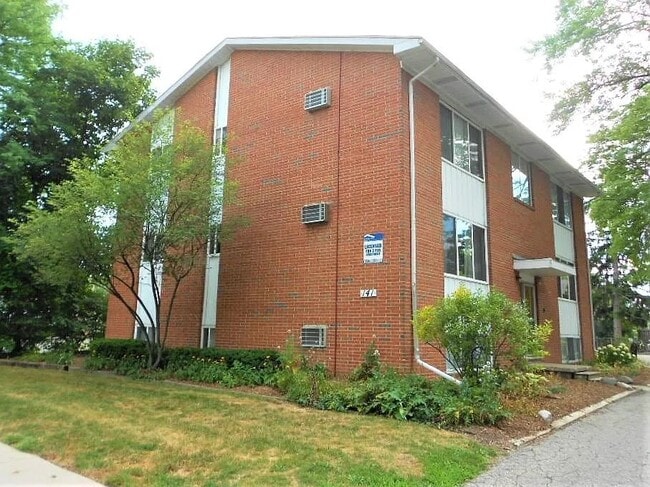 Exterior 2