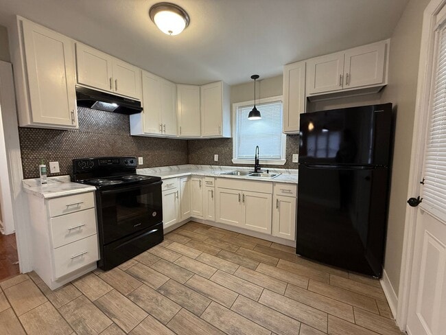 Photo - 2 bedroom, 1 bathroom - Home in West Rome!