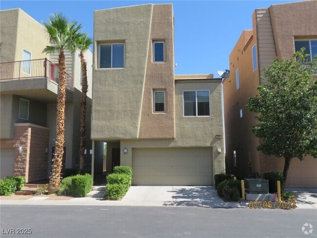 Building Photo - 9342 Autumn View Ave Rental