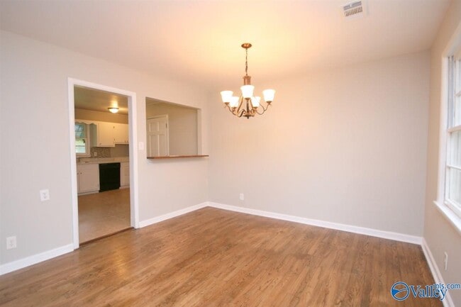 Photo - 1607 Clb Vw Dr NW