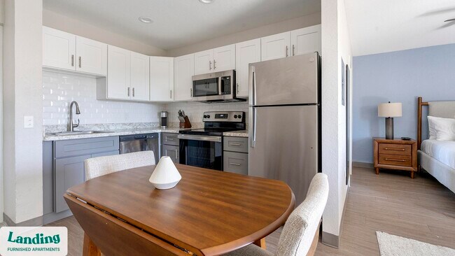 Photo - 2305 Aaron St Unidad 313.1412362