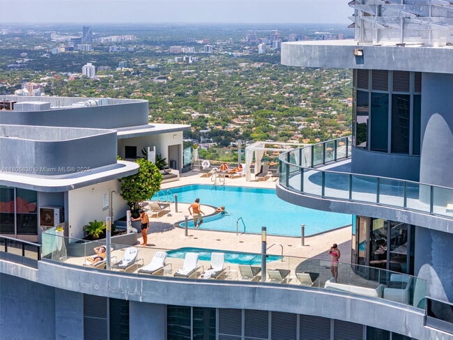 Photo - 1000 Brickell Plaza Unidad 2709