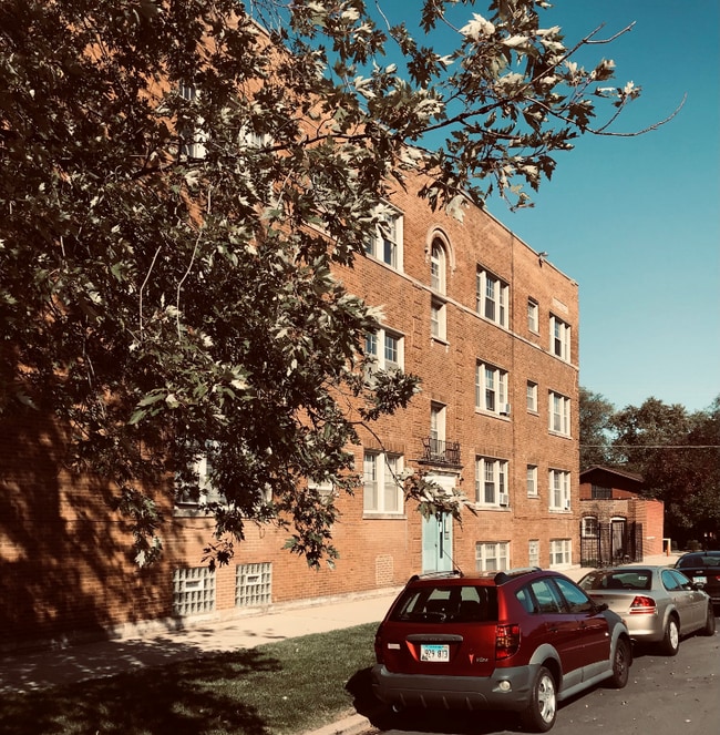 Building Photo - 106 E 72nd St Rental