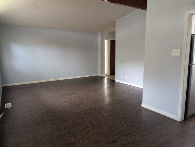 Photo - 1010 Waco St