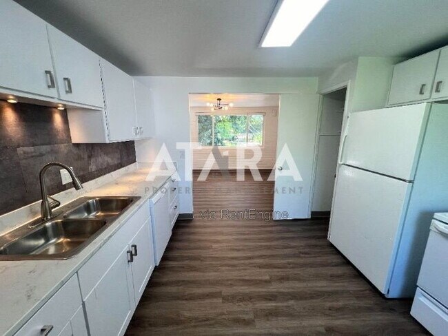 Photo - 461 Locust St Unit 2 2