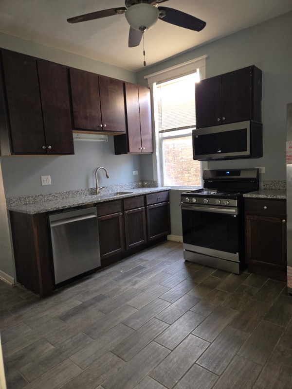 Photo - 4910 W Van Buren St
