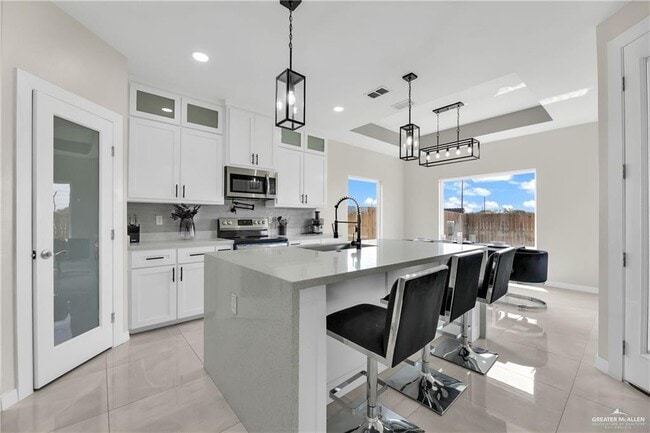 Photo - 11 Ulex Ave