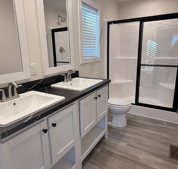 Photo - 17050 Coventry Ln