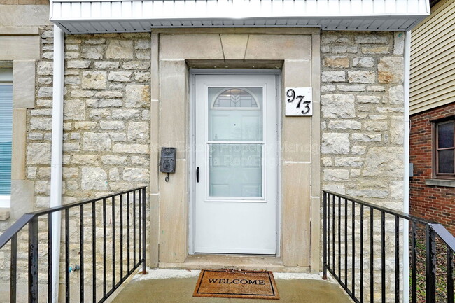 Photo - 973 Kelton Ave