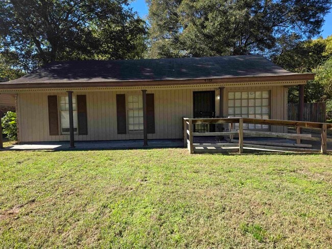 Building Photo - 4573 Appleville St