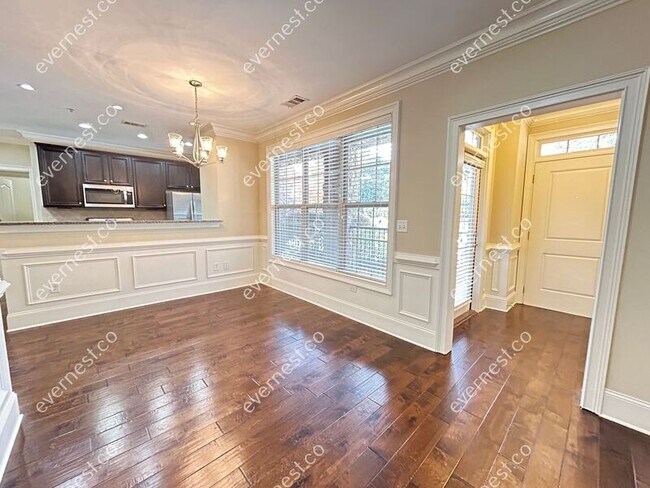 Photo - 2300 Peachford Rd Unidad 4200