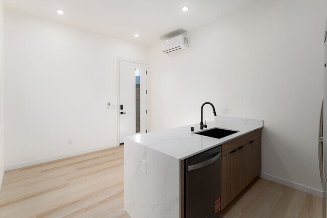 Photo - Private yard, Beautiful View, Newly Built Unit 4607 Almayo Ave. 11