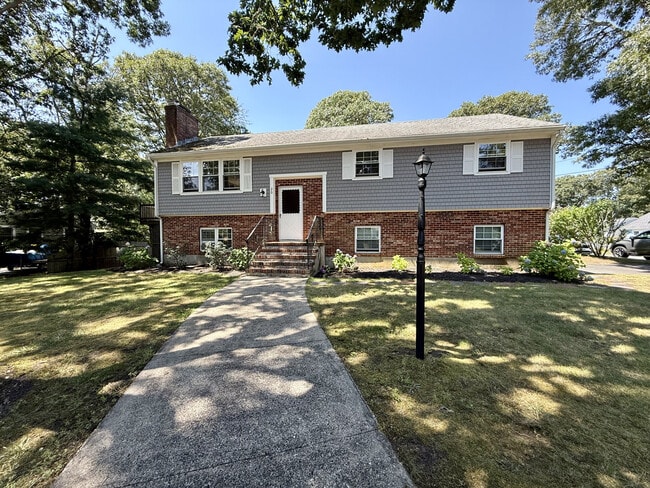 Building Photo - 20 Trumet Rd Rental