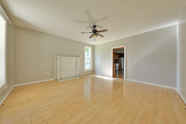 Photo - Charming 3 BD, 2 BA Home in Martin, TN!