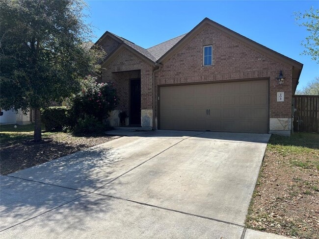 Building Photo - 204 Patriot Dr