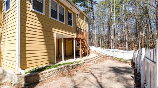 Photo - 330 Old Preston Ct