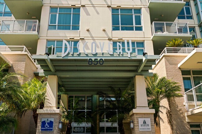 Photo - Super Spacious Cortez Hill 2-Bedroom at Discovery! Small Pet Ok! Unit 416R