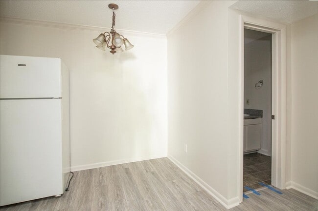 Photo - Newly Updated 1/1 Condo 1 Mile From Downto... Unit B