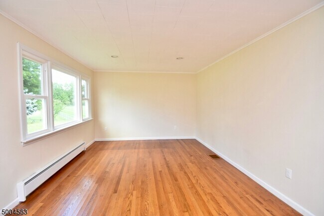 Photo - 5528 Berkshire Valley Rd