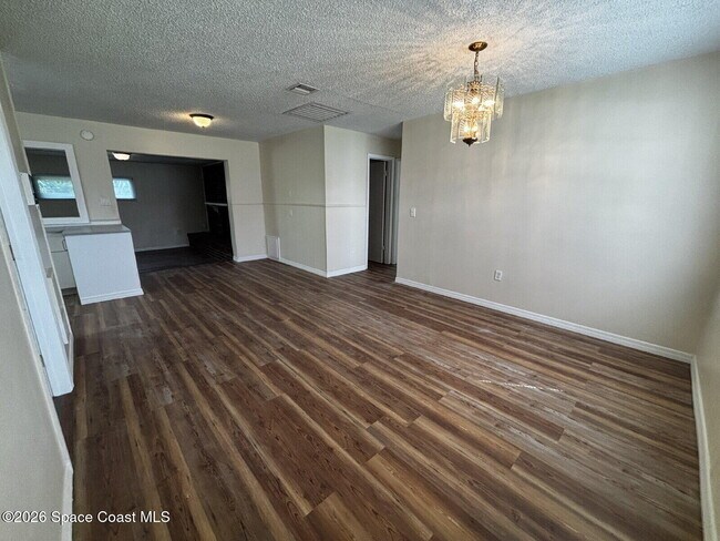 Photo - 100 Prince Ave