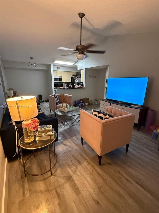 Photo - 2736 S University Dr