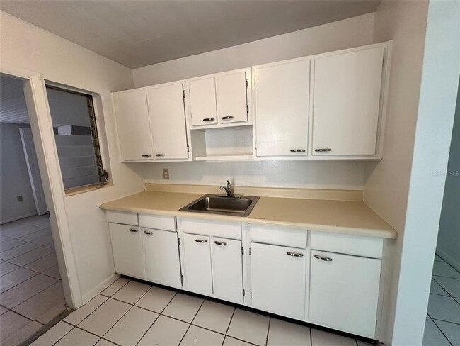 Photo - 6025 Deming Ave