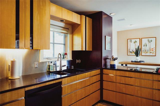 Photo - 5301 W Mockingbird Ln