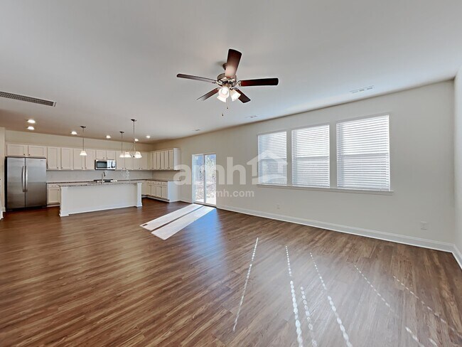 416 Charity Ln
