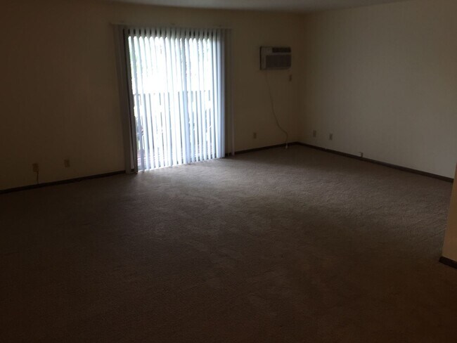 Photo - Green Meadows Apartments-Fond du Lac