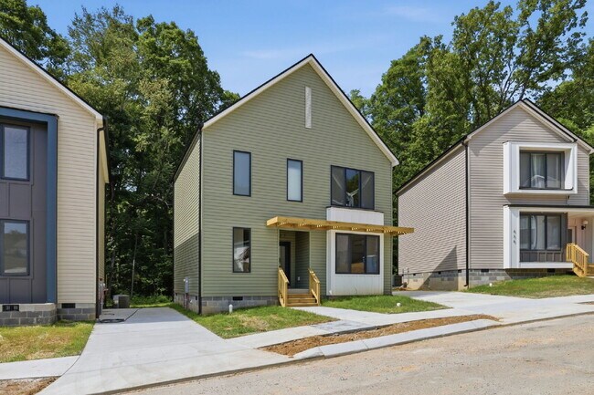 Photo - Brand new construction!