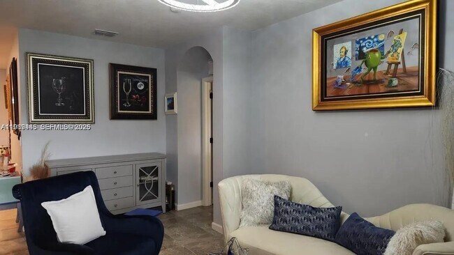 Photo - 2271 Arlington Dr SW