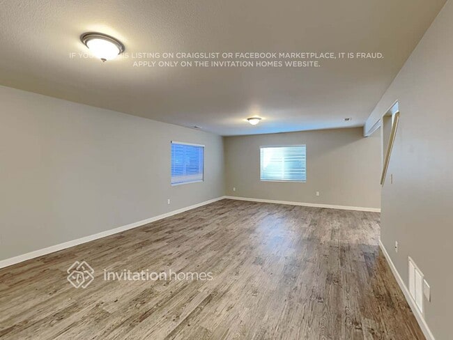 Photo - 6980 McEwan St