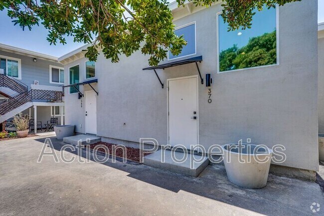 Building Photo - 370 Camille Ct Rental
