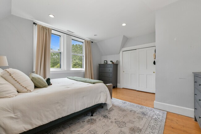 Photo - 1774 Beacon St Unit 6