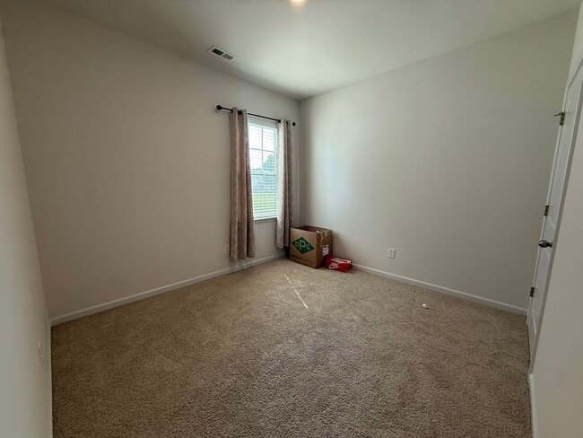 Photo - 2502 Westwood Ave W