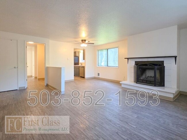 Photo - 2326 21st Pl Unit B