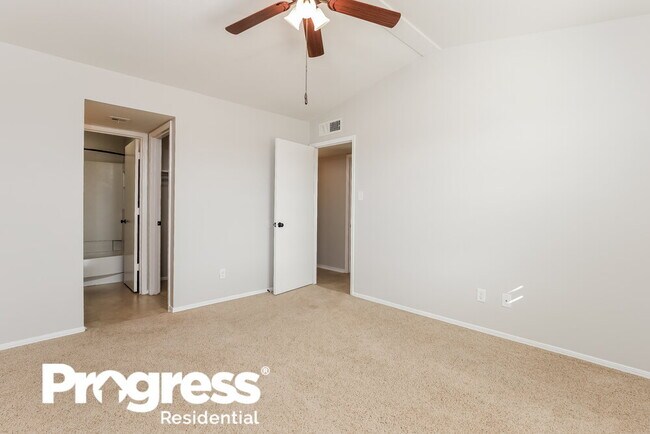 Photo - 4516 Loma Del Rey Cir