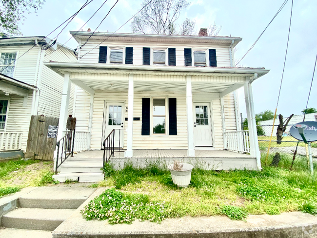 Building Photo - 525 N Cameron St Unit A Rental