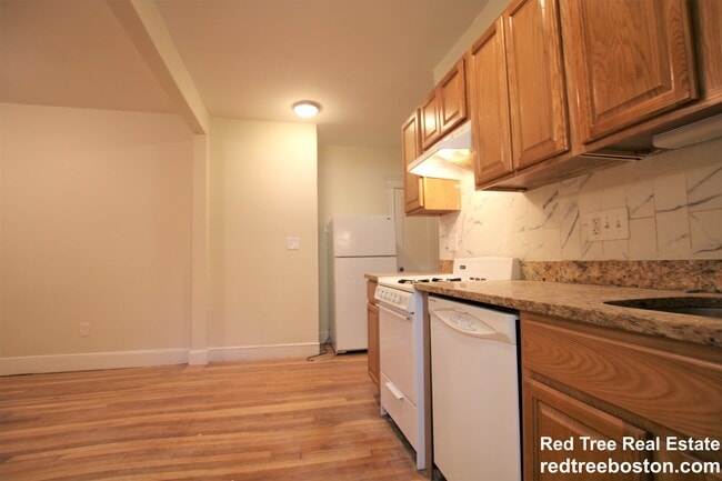 Photo - 58 Queensberry St Unit 1