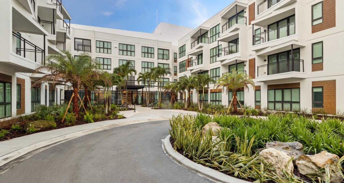 Photo - 12202 Club Dr