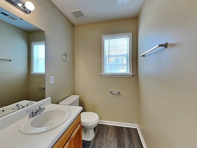 Photo - 7536 Thebes Dr