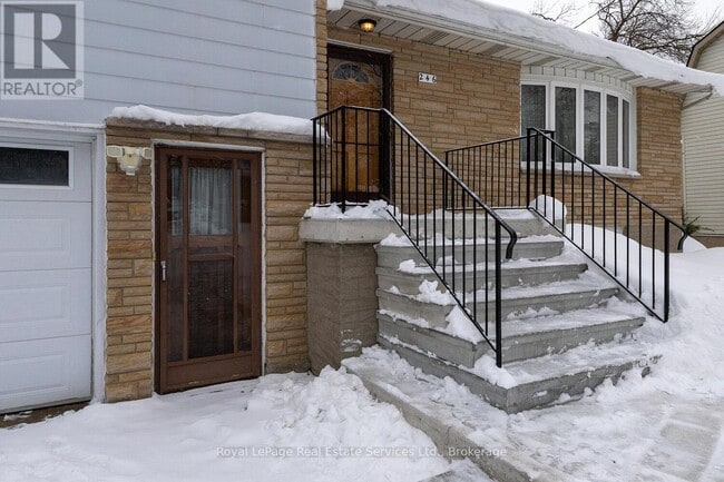 Photo - 246 Forman Ave