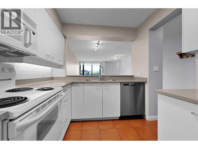 Photo - 7380 Elmbridge Way Unit 911