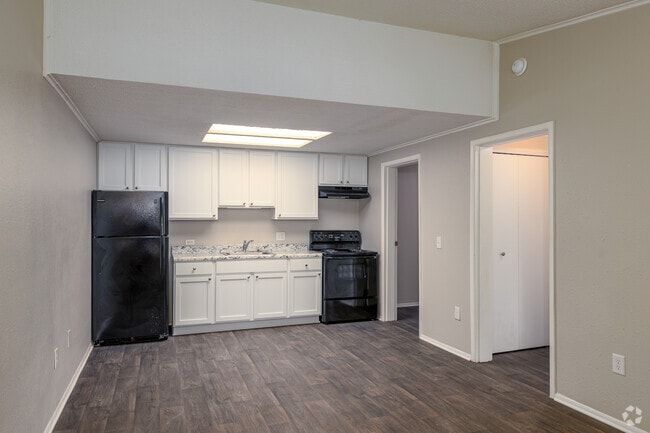 Building Photo - 3237 Yancey Rental