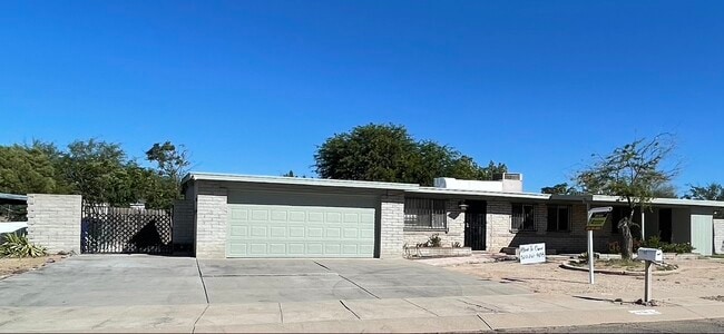 Photo - 7655 E Tulip Tree St