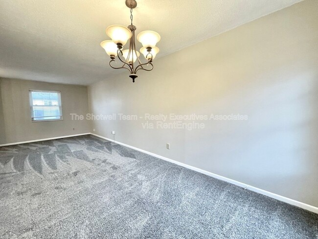 Photo - 1830 Brookmill Rd