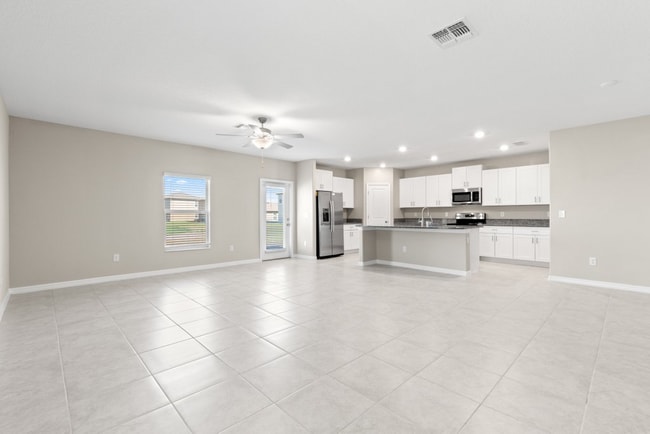 Photo - LIKE  NEW 5 Bedroom House for Rent in Epperson Ranch!