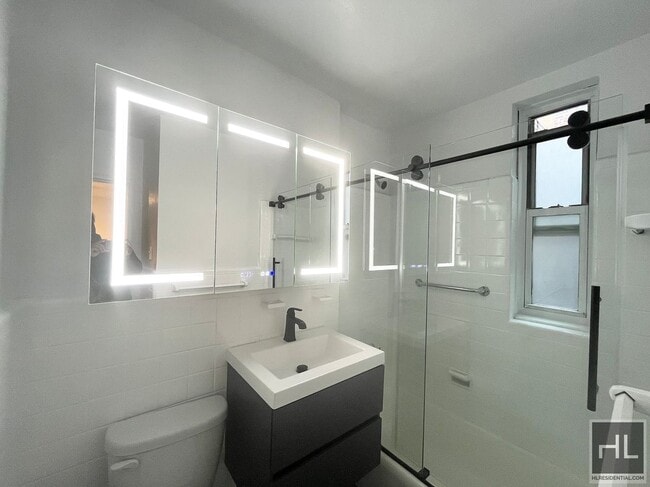 Photo - East 58th Street Unit 2EF